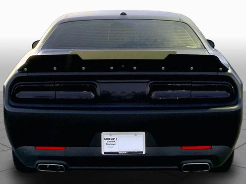 Used 2020 Dodge Challenger SXT w/ Blacktop Package RWD image 5