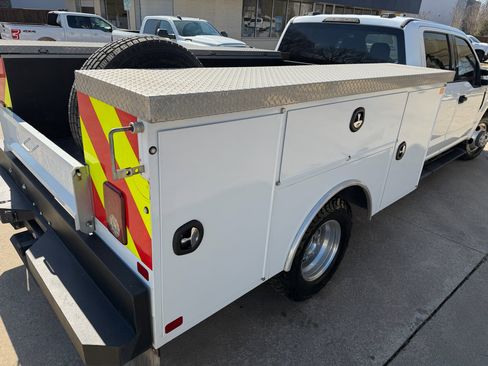 Used 2021 Ford F350 XLT image 17