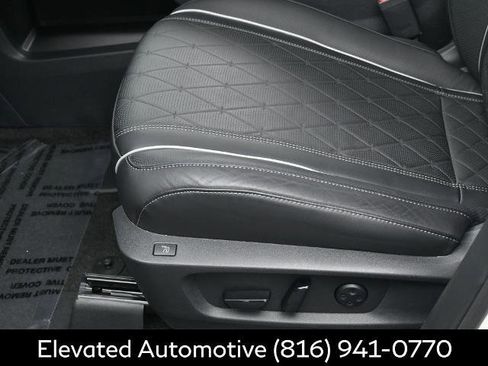 Certified 2025 INFINITI QX60 Autograph w/ Lighting Package (N94) AWD/4WD image 17