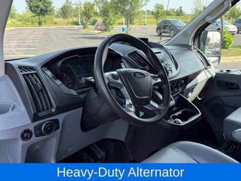 Used 2018 Ford Transit 350 XL image 12