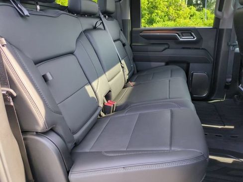 Used 2024 GMC Sierra 2500 Denali w/ Technology Package AWD/4WD image 33