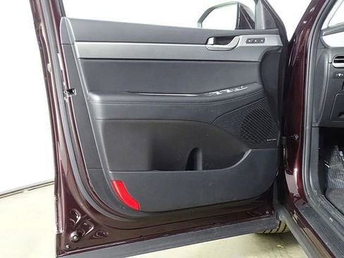 Used 2024 Hyundai Palisade SEL w/ Premium Package image 19