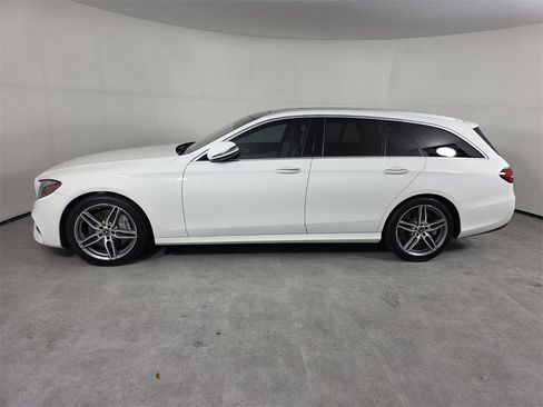 Used 2019 Mercedes-Benz E 450 E 450 image 7