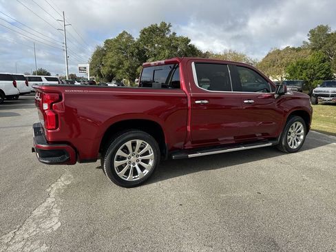 Certified 2019 Chevrolet Silverado 1500 High Country w/ Technology Package image 8