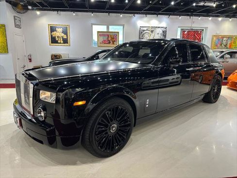 Used 2006 Rolls-Royce Phantom Sedan RWD image 5