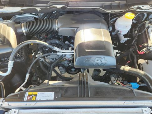 Used 2024 RAM 1500 Classic SLT image 32