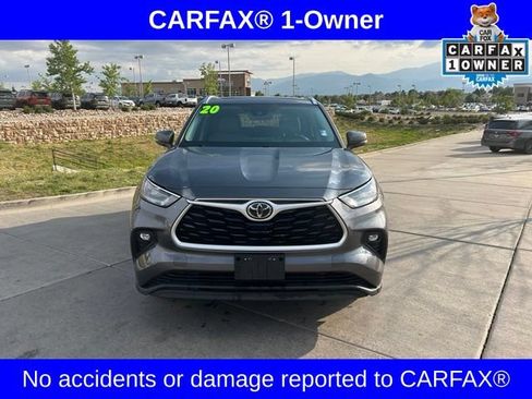 Used 2020 Toyota Highlander XLE AWD/4WD image 2