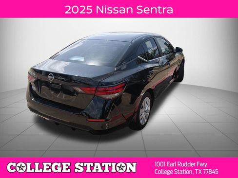 Used 2025 Nissan Sentra S FWD image 2