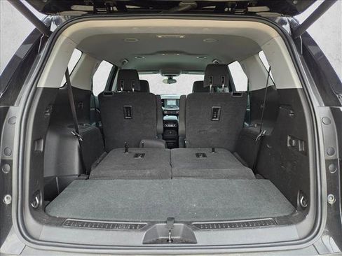 Used 2019 GMC Acadia SLE w/ LPO, Black Accent Package image 6