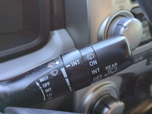 Used 2013 Toyota 4Runner SR5 image 25