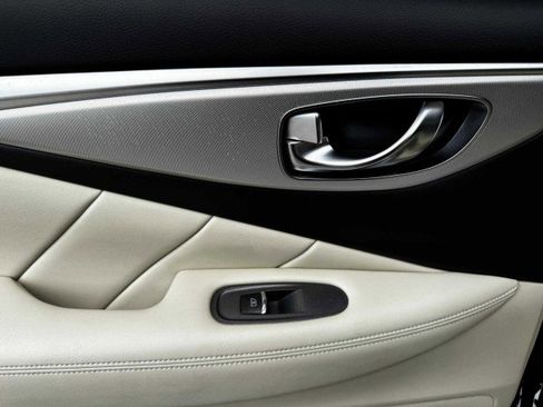 Used 2020 INFINITI Q50 Luxe w/ Essential Package (3.0T Luxe) image 30