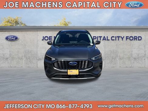 Certified 2023 Ford Escape Active w/ Tech Pack #2 image 8