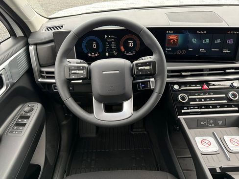 New 2026 Hyundai Santa Fe SE image 17