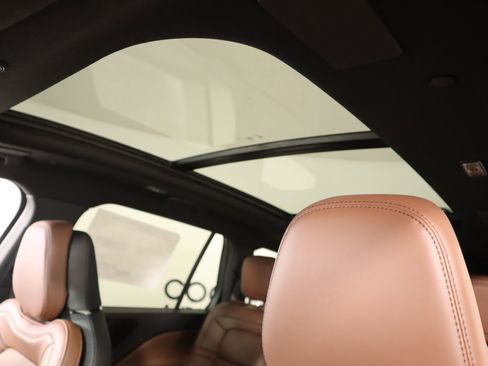 New 2026 Lincoln Aviator Reserve image 16