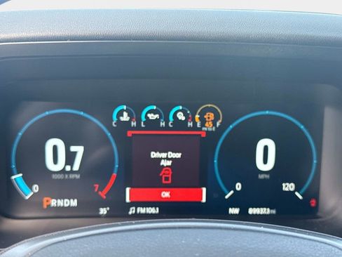 Used 2022 Ford F150 Lariat w/ Equipment Group 502A High image 32