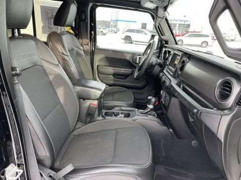 Used 2023 Jeep Wrangler Unlimited Sport image 31