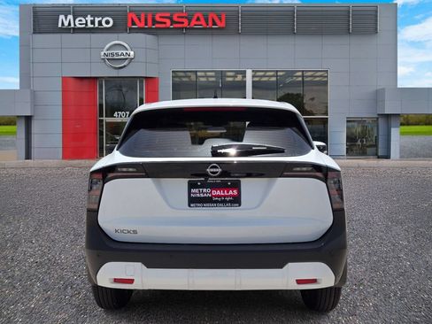 New 2026 Nissan Kicks S FWD image 5