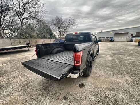 Used 2015 Ford F150 Lariat w/ Equipment Group 501A Mid image 25