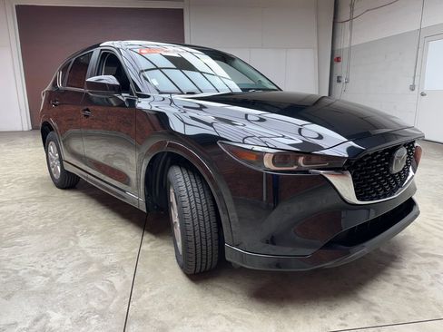 Used 2025 MAZDA CX-5 AWD 2.5 S w/ Preferred Package image 8