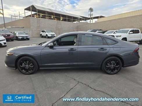 Certified 2025 Honda Accord SE image 3