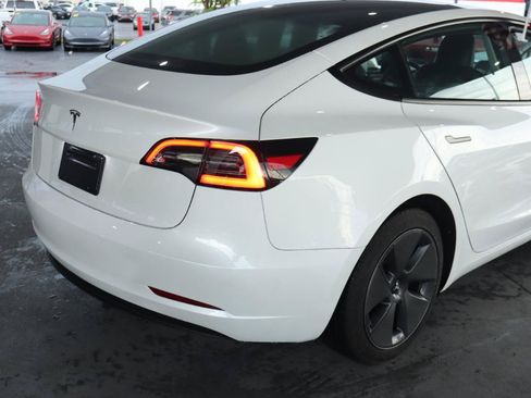Used 2023 Tesla Model 3 Standard Range RWD image 7