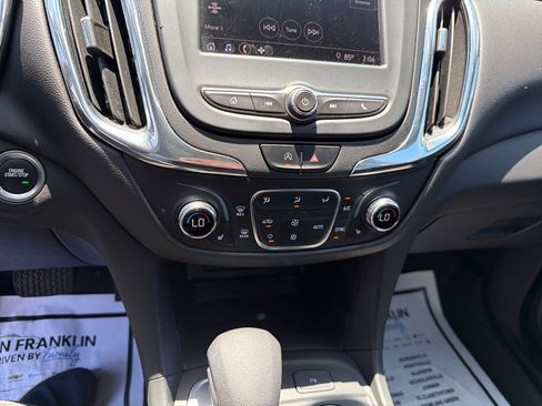 Used 2023 Chevrolet Equinox LT FWD image 20