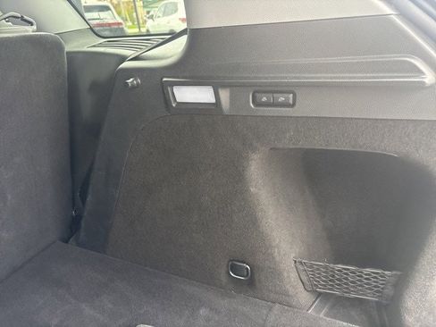 Used 2020 Lincoln Corsair Reserve w/ Equipment Group 201A image 40