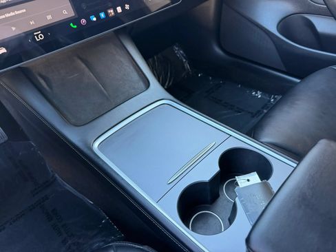 Used 2021 Tesla Model 3 Standard Range Plus RWD image 23