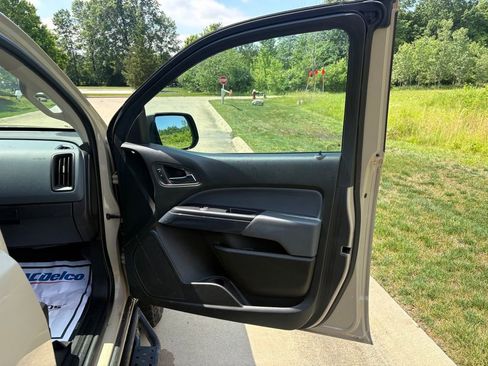 Certified 2022 Chevrolet Colorado Z71 AWD/4WD image 31