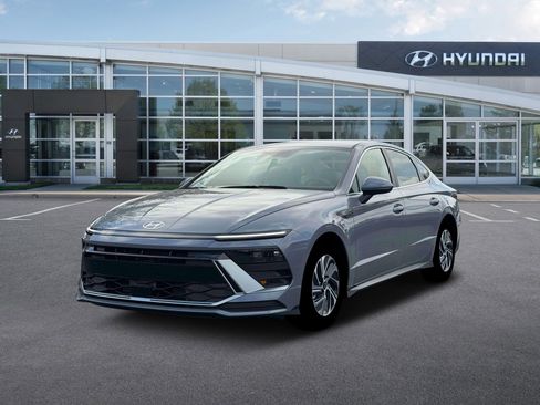 New 2026 Hyundai Sonata Blue image 1