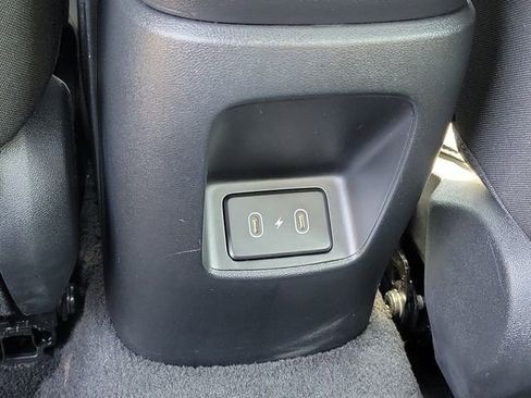 Used 2025 Hyundai Elantra Sport FWD image 22