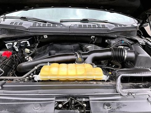 Used 2020 Ford F150 Lariat w/ Equipment Group 502A Luxury AWD/4WD image 9