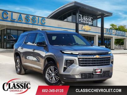Used 2026 Chevrolet Traverse LT