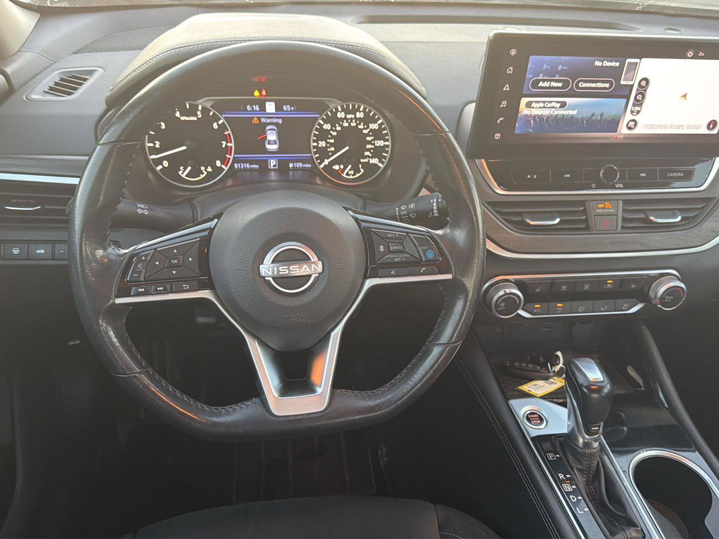 Used 2023 Nissan Altima 2.5 SV w/ SV Premium Package AWD/4WD image 10