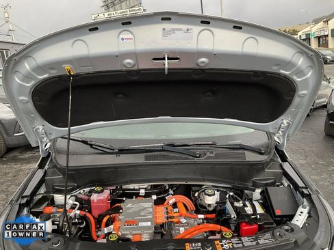 Used 2023 Chevrolet Bolt EUV LT image 11