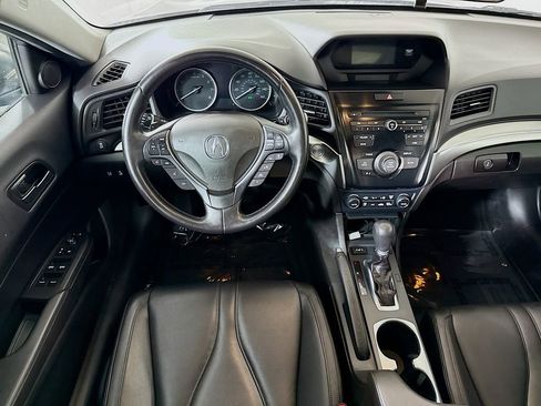 Used 2019 Acura ILX FWD image 3