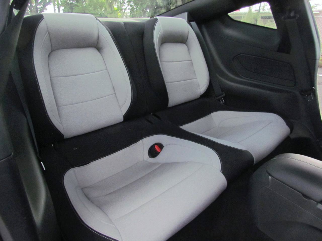 Used 2024 Ford Mustang EcoBoost RWD image 21