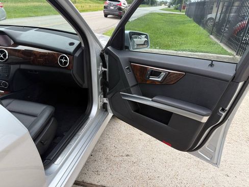 Used 2014 Mercedes-Benz GLK 250 BlueTEC 4MATIC image 29
