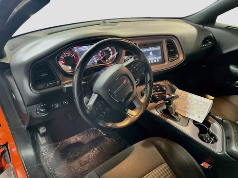 Used 2023 Dodge Challenger R/T RWD image 9