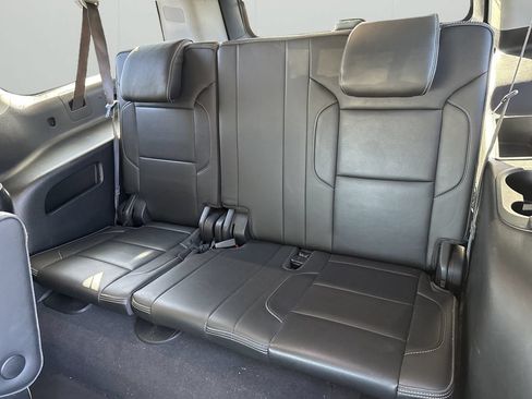 Used 2019 GMC Yukon XL Denali AWD/4WD image 14