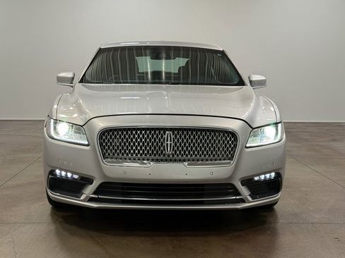 Used 2019 Lincoln Continental Premiere image 30