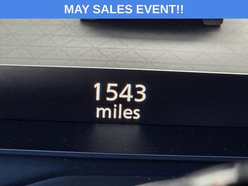 Used 2025 Nissan Rogue Platinum FWD image 48