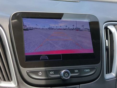 Used 2024 Chevrolet Malibu LT FWD image 20