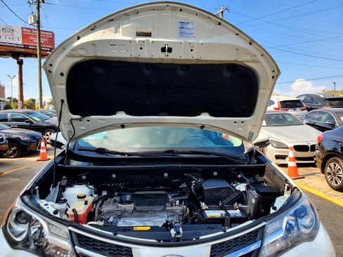 Used 2015 Toyota RAV4 Limited FWD image 51