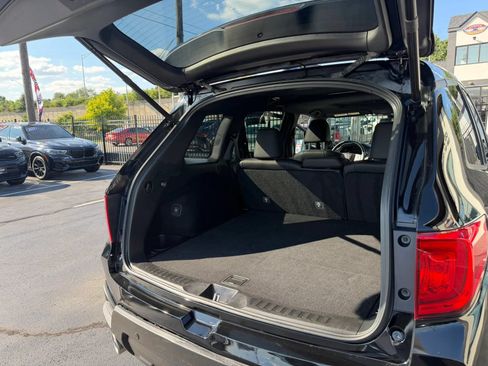 Used 2023 Honda Passport EX-L image 12