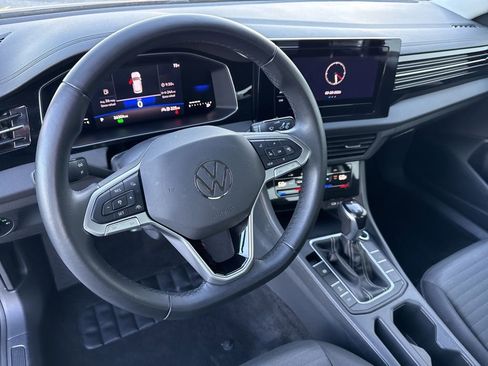 Certified 2025 Volkswagen Jetta S image 18