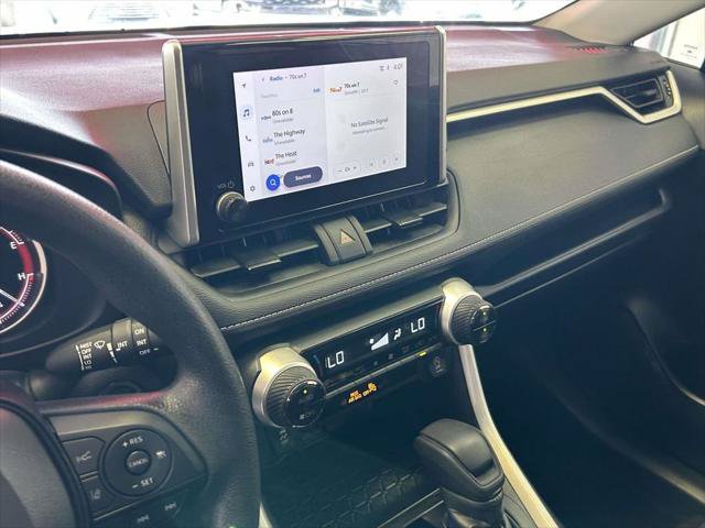 Certified 2025 Toyota RAV4 XLE AWD/4WD image 20