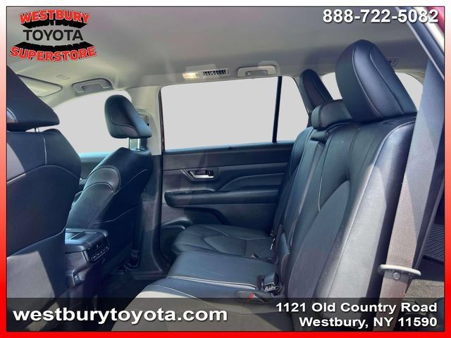 Certified 2026 Toyota Grand Highlander AWD image 17