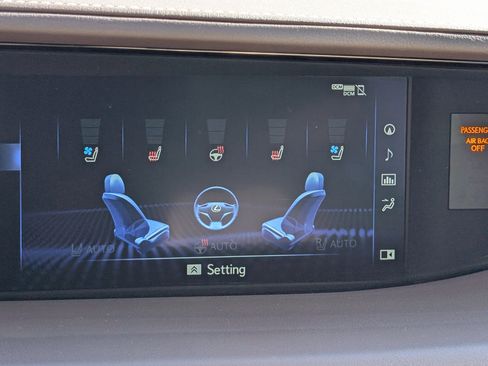 Used 2019 Lexus LS 500 AWD image 26