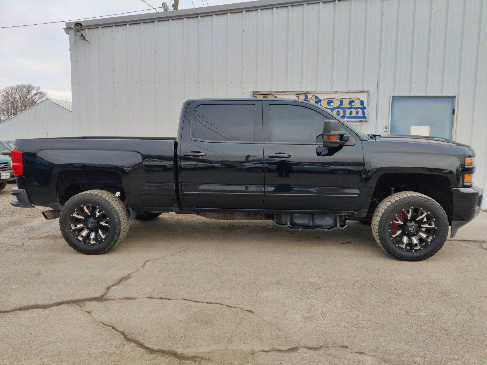 Used 2019 Chevrolet Silverado 2500 LTZ w/ Duramax Plus Package AWD/4WD image 1